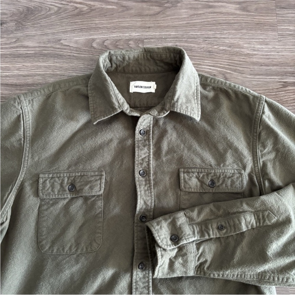 Taylor Stitch Yosemite Shirt Button Down In Olive Green (L-42)